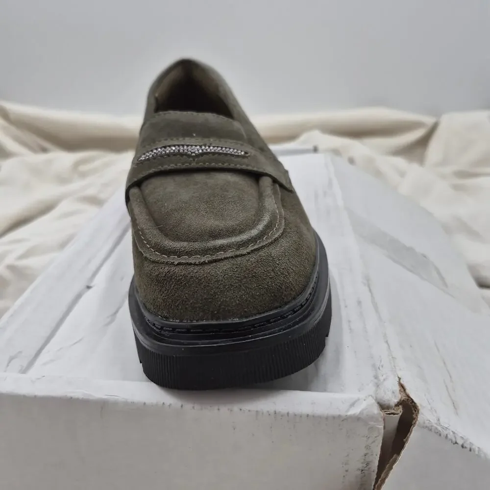 NEW Clarks Collection Lauryl Step Loafer in the Dark Olive Suede Women's size 7